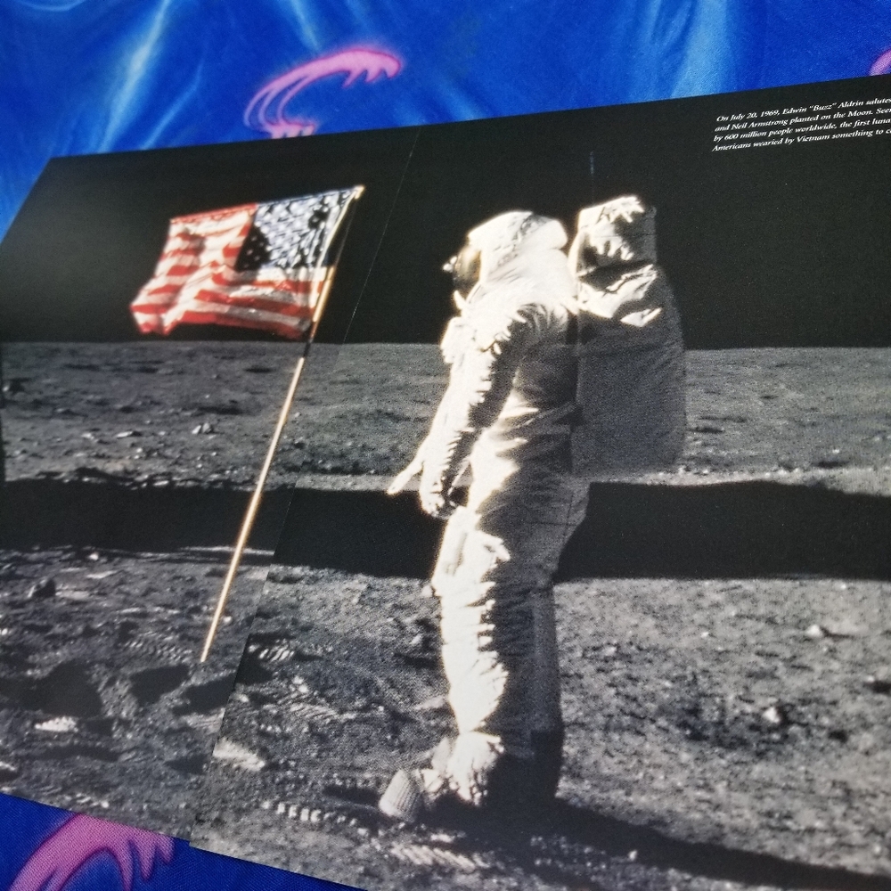 NASA Space Moon Astronaut USA American Flag Donald Trump Fans